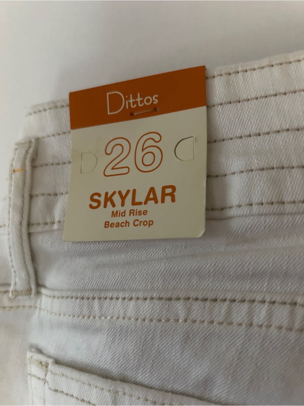 Dittos White High-Rise Jeans with Contrast Stitching - Picture 10 of 10